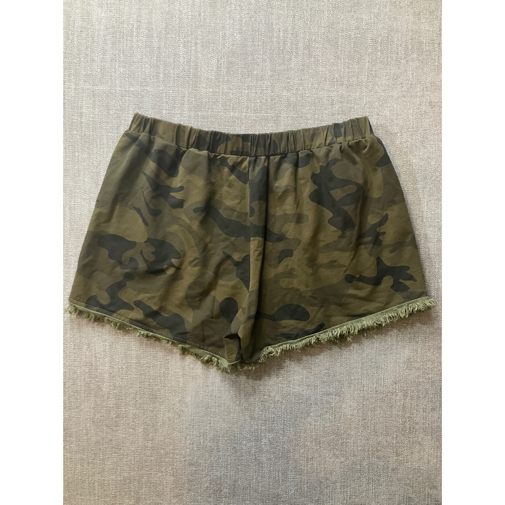 Umgee Womens Camo Print Frayed Hem Elastic Waist Shorts‎ Green Large - Picture 3 of 4